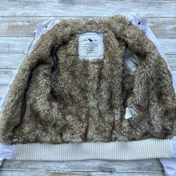 VTG Y2K Abercrombie and Fitch Coat Jacket Sz Sm White Faux Fur Lined Chunky - Picture 12 of 15